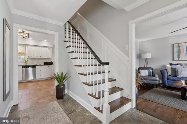 Broomall, PA 19008,409 ELDON DR