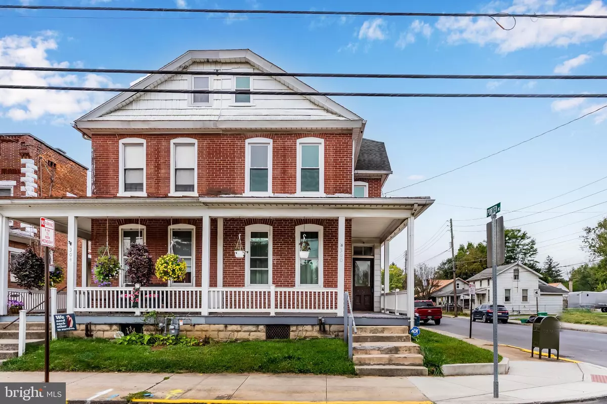 Carlisle, PA 17013,300 E NORTH ST