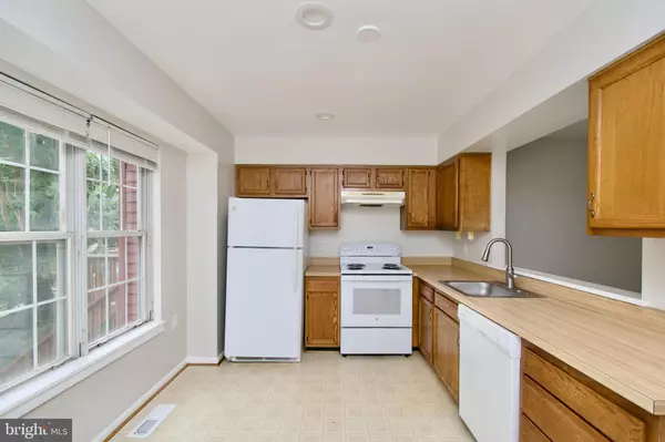 Alexandria, VA 22312,6643 MEDINAH LN