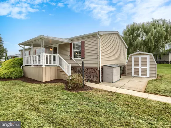 Lancaster, PA 17603,204 GREENBRIAR CIR