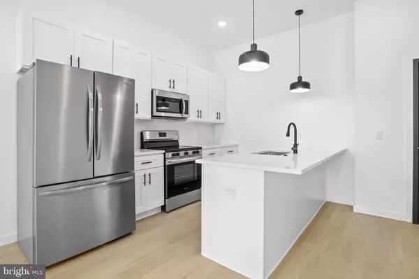 Philadelphia, PA 19134,3211 CEDAR ST #405