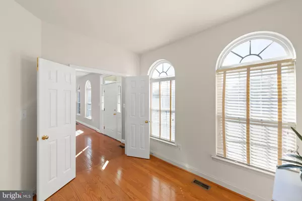 Winchester, VA 22602,114 NASSAU DR