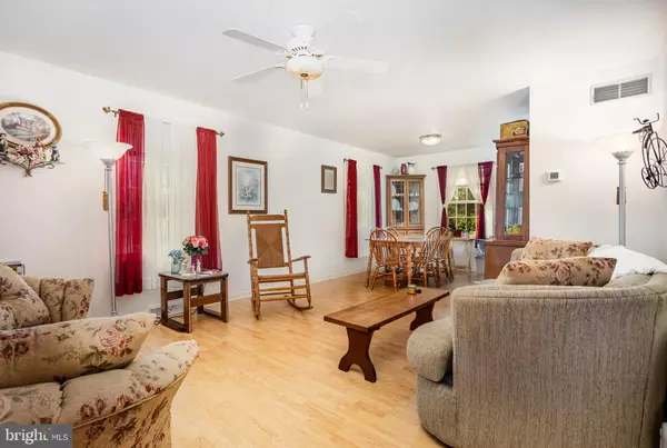 Elizabethtown, PA 17022,812 SCHWANGER RD