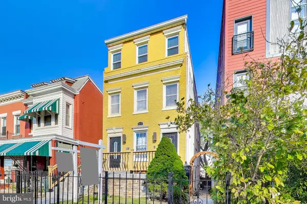 Washington, DC 20010,3579 WARDER ST NW #4