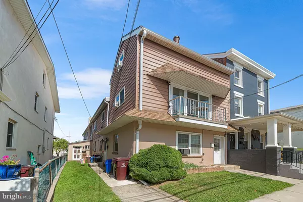 Bridgeport, PA 19405,407 HOLSTEIN ST