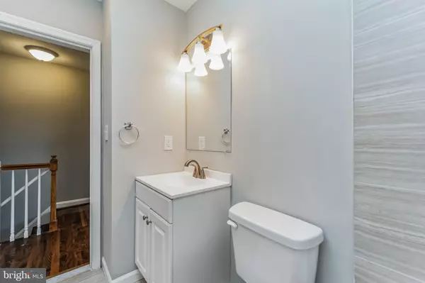 Dundalk, MD 21222,3422 DUNRAN RD