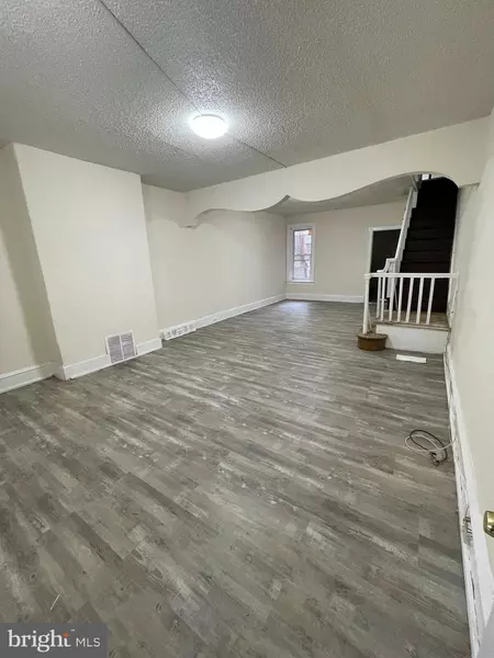 839 E LOCUST AVE, Philadelphia, PA 19138