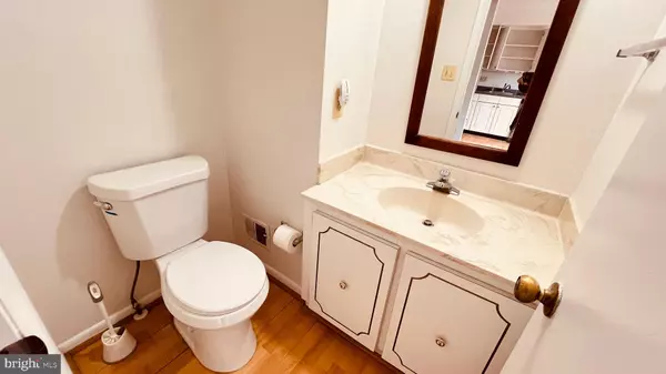 Potomac, MD 20854,7853 MUIRFIELD CT