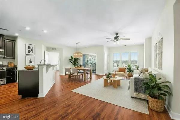 10280 HOPEWELL ST #302, New Market, MD 21774