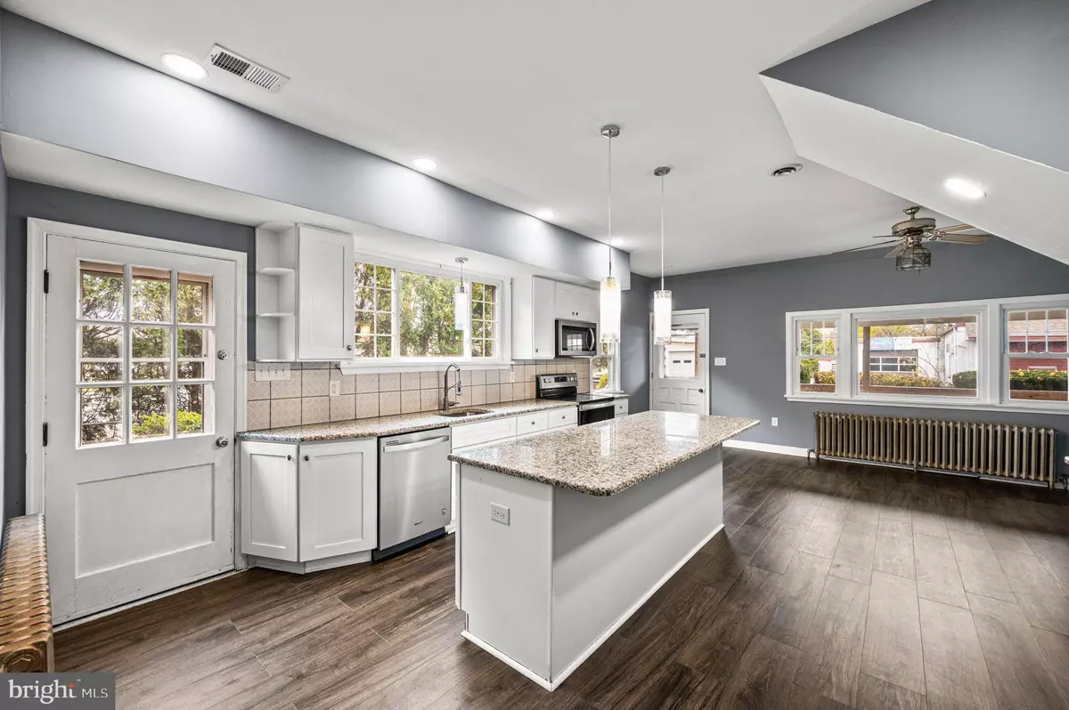 Langhorne, PA 19047,136 LINCOLN AVE