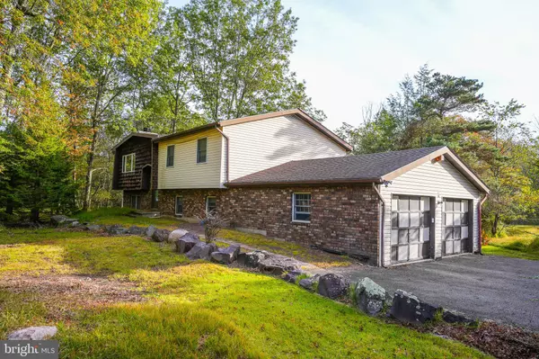 Albrightsville, PA 18210,12 TENNYSON CIR
