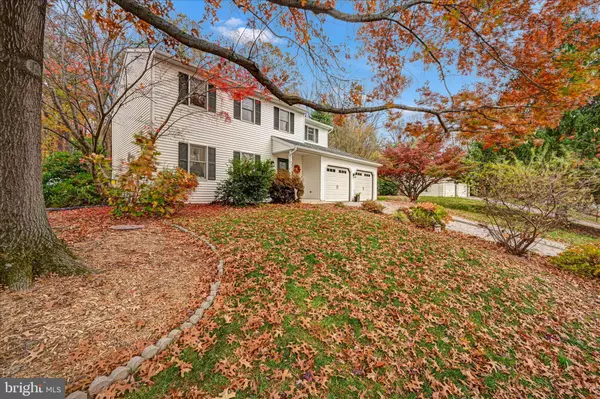 Elizabethtown, PA 17022,242 PERSIMMON LN