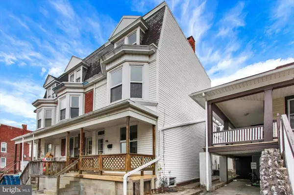 York, PA 17404,1206 W POPLAR ST