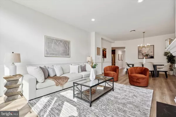 Philadelphia, PA 19146,2138-42 LOMBARD ST #3A