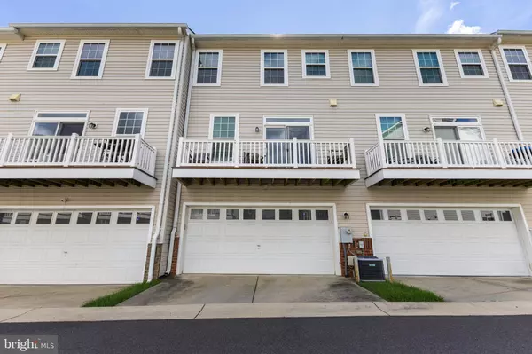 Upper Marlboro, MD 20772,10606 PRESIDENTIAL PKWY