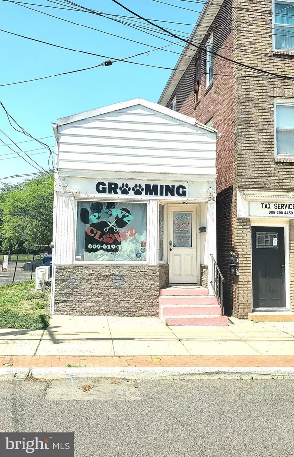 Hightstown, NJ 08520,140 S MAIN ST