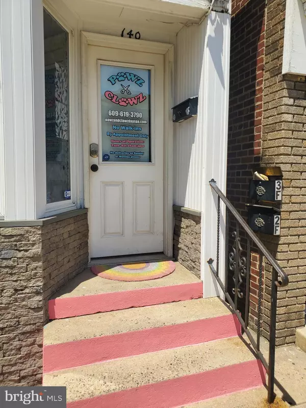 Hightstown, NJ 08520,140 S MAIN ST