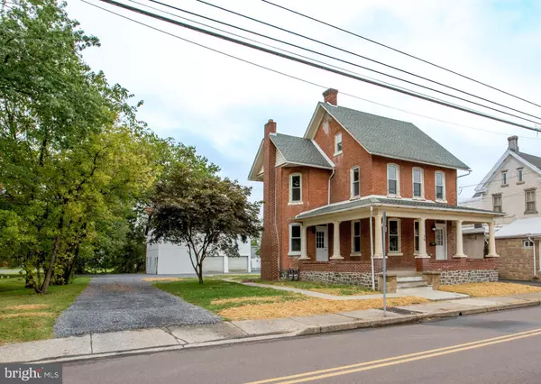 Quakertown, PA 18951,36 S MAIN ST