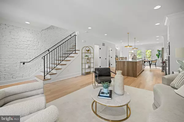 Washington, DC 20010,1412 PERRY PL NW