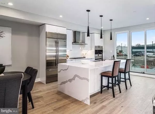 2139 LEAGUE CT, Philadelphia, PA 19146