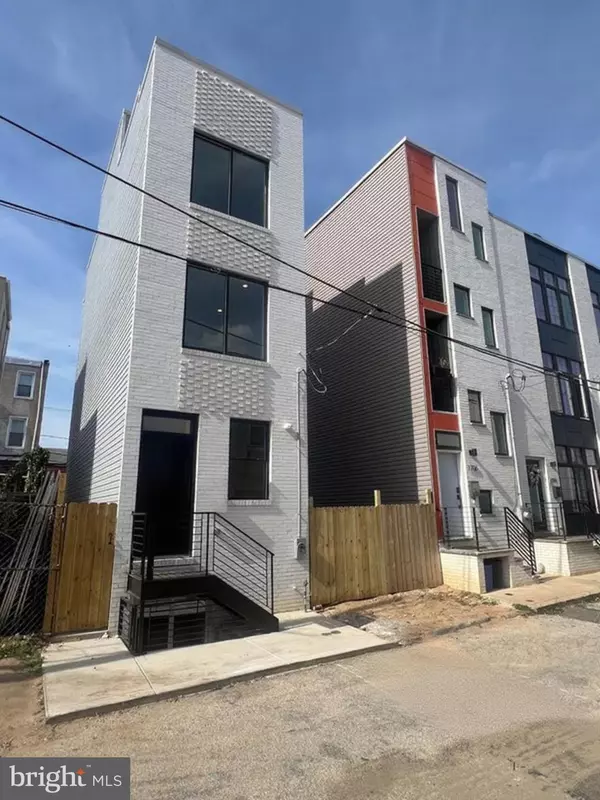 1702 N ORIANNA ST, Philadelphia, PA 19122
