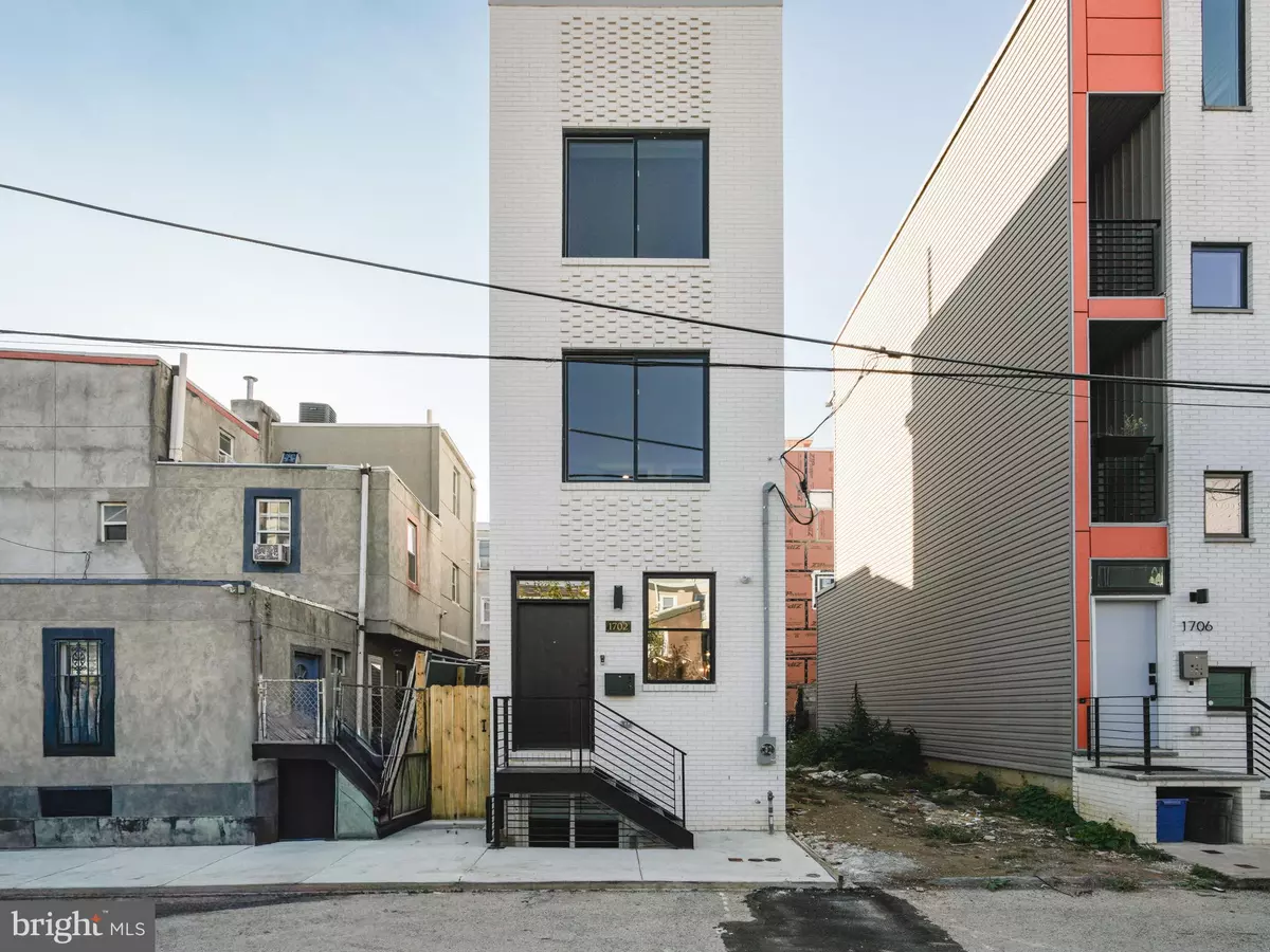 Philadelphia, PA 19122,1702 N ORIANNA ST
