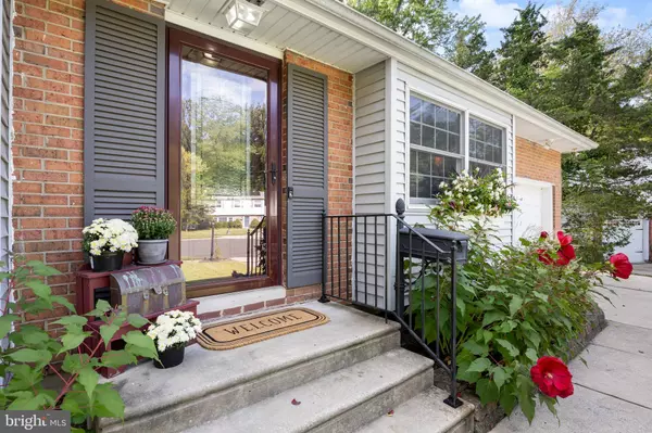 Cherry Hill, NJ 08034,9 PARKWOOD RD