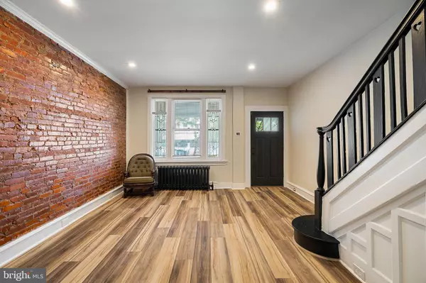 Philadelphia, PA 19143,735 S 57TH ST