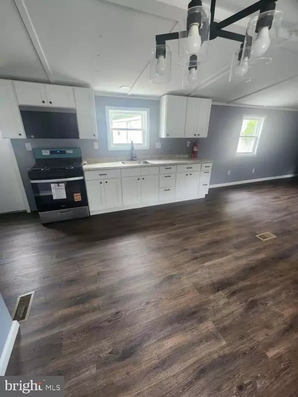 Malaga, NJ 08328,260 MARSHALL MILL RD #148