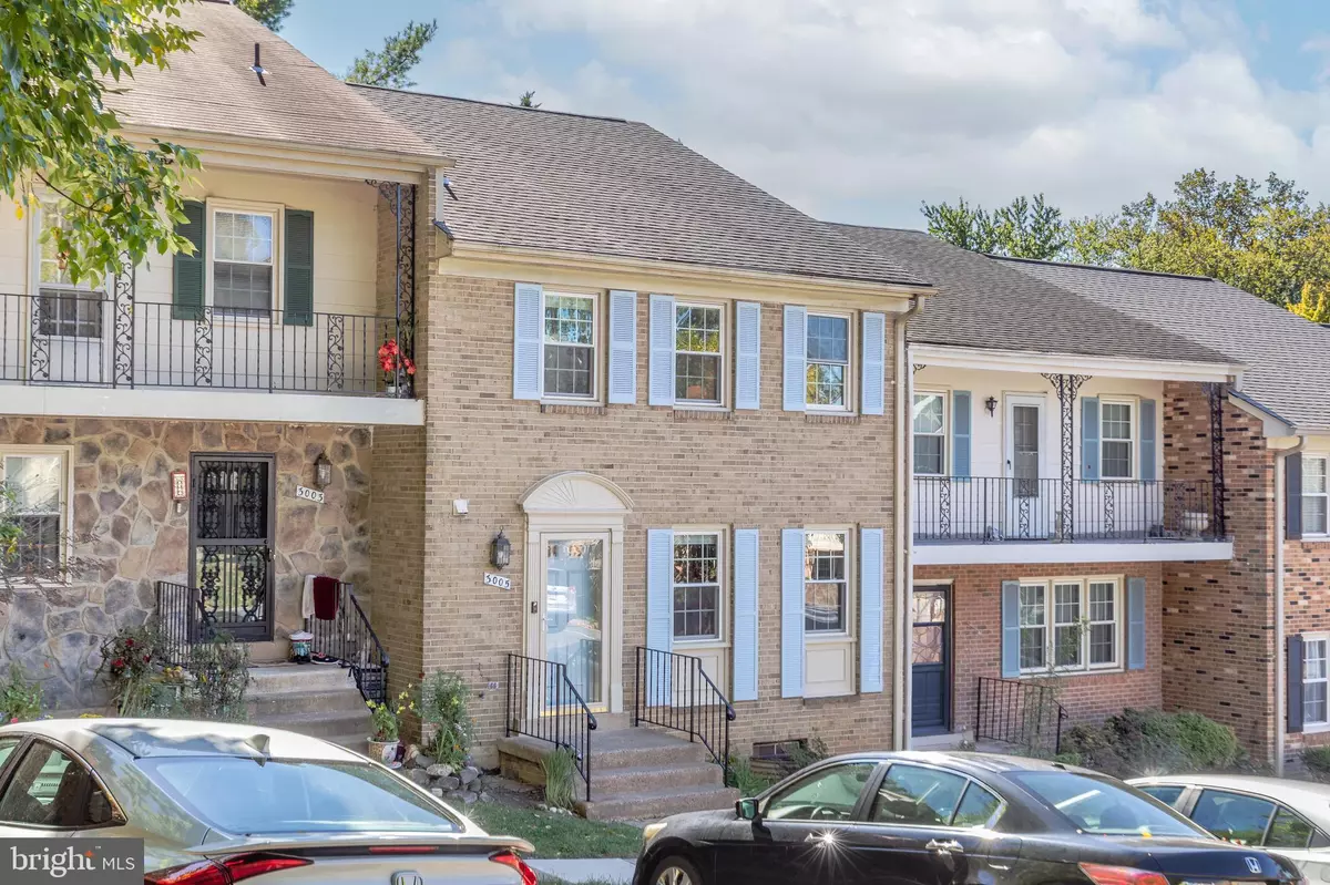 Falls Church, VA 22042,3005 SEVEN OAKS PL