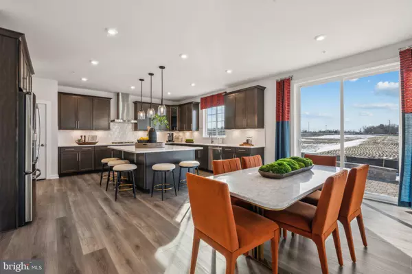 Upper Marlboro, MD 20774,10901 GOLDEN GLOW AVE