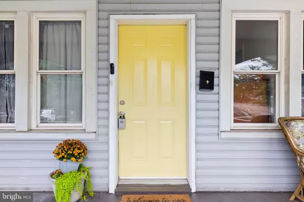 Front Royal, VA 22630,518 WARREN AVE