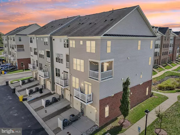 Odenton, MD 21113,8031 ORCHARD GROVE RD