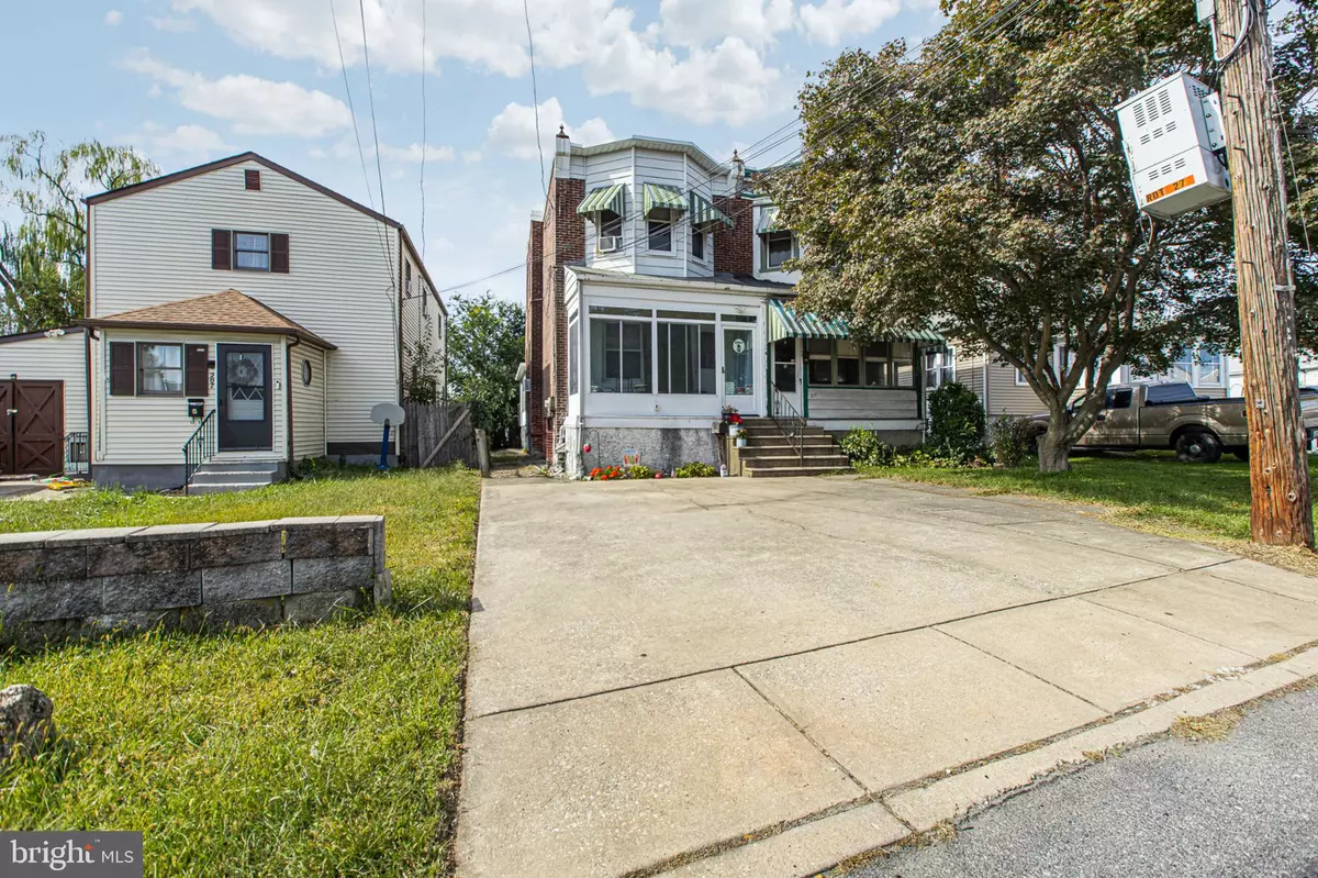 Holmes, PA 19043,209 AMOSLAND RD