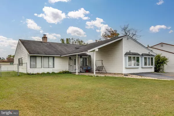 552 FOUR MILE BRANCH RD, Sicklerville, NJ 08081