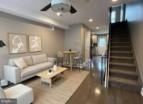 Philadelphia, PA 19146,1029 S DORRANCE ST