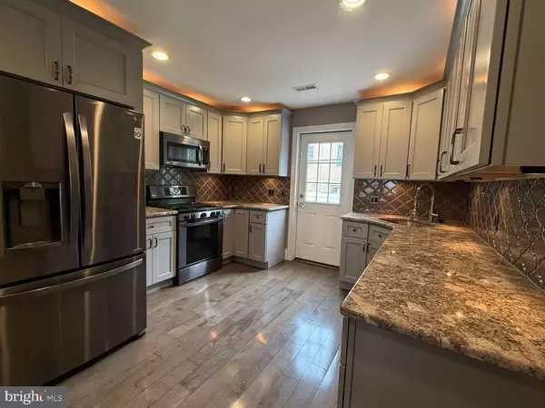 Philadelphia, PA 19146,1029 S DORRANCE ST