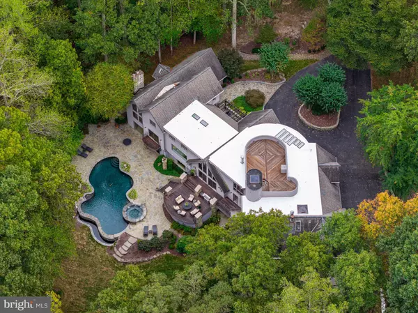 Great Falls, VA 22066,536 SPRINGVALE RD