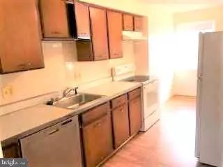 Arlington, VA 22204,934 S GEORGE MASON DR S