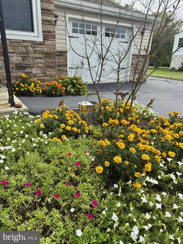 Coatesville, PA 19320,14 FREDERICK RD