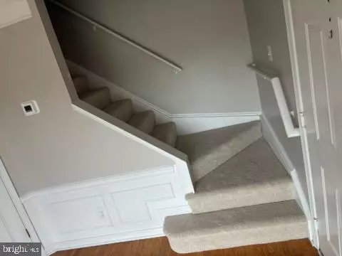 Sterling, VA 20164,46893 EATON TER #300