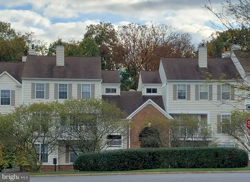 46893 EATON TER #300, Sterling, VA 20164