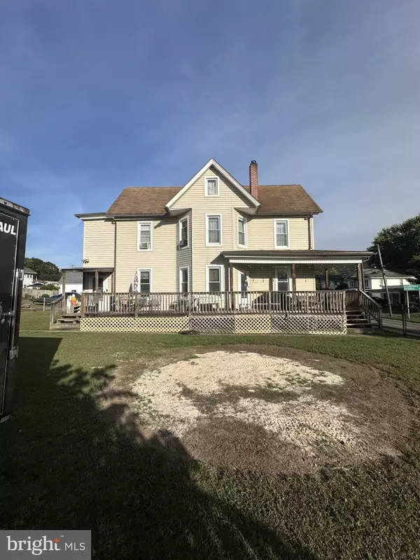 795 STATE STREET, Millersburg, PA 17061