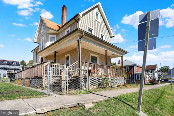 Millersburg, PA 17061,795 STATE STREET