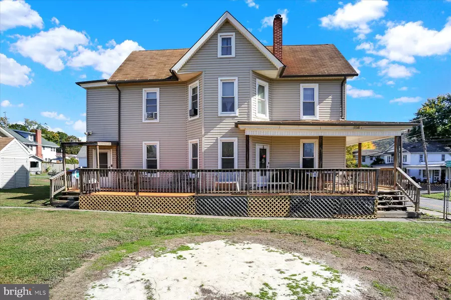 795 STATE STREET, Millersburg, PA 17061