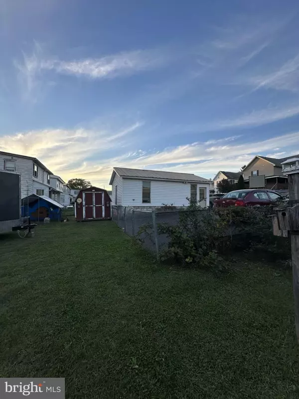Millersburg, PA 17061,795 STATE STREET
