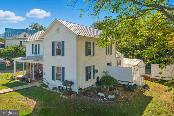 Stanley, VA 22851,147 W MAIN ST