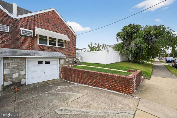 Philadelphia, PA 19111,1412 FAUNCE ST