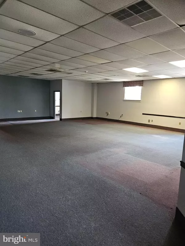 Pottstown, PA 19464,616 HIGH ST