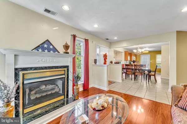 Williamstown, NJ 08094,1186 GLEN HAVEN CT